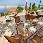 3 Bedroom Beautiful In *