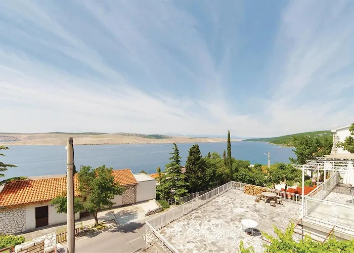 3 Bedroom Beautiful In * Jadranovo