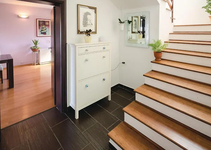 3 Bedroom Beautiful In * Jadranovo