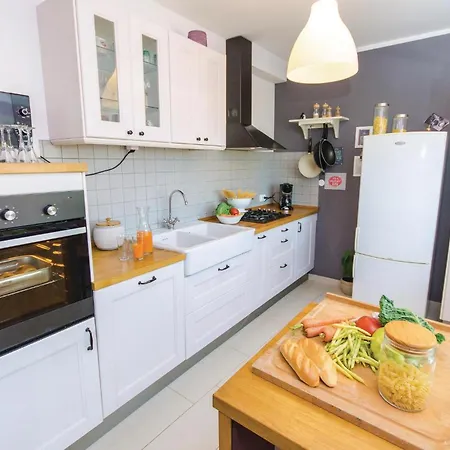 3 Bedroom Beautiful In