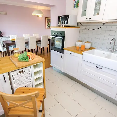 3 Bedroom Beautiful In