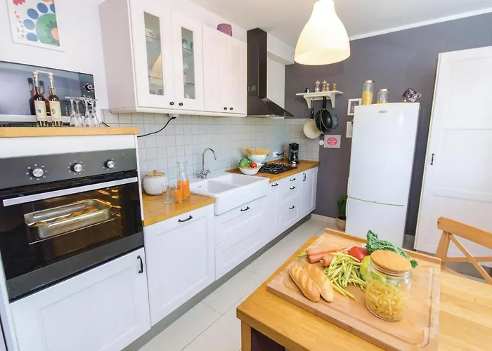 3 Bedroom Beautiful In