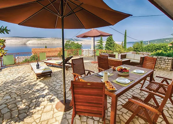 펜션 3 Bedroom Beautiful In 자드라보노