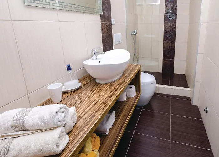 펜션 3 Bedroom Beautiful In *